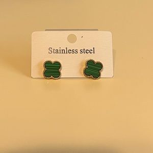 green and gold earrings